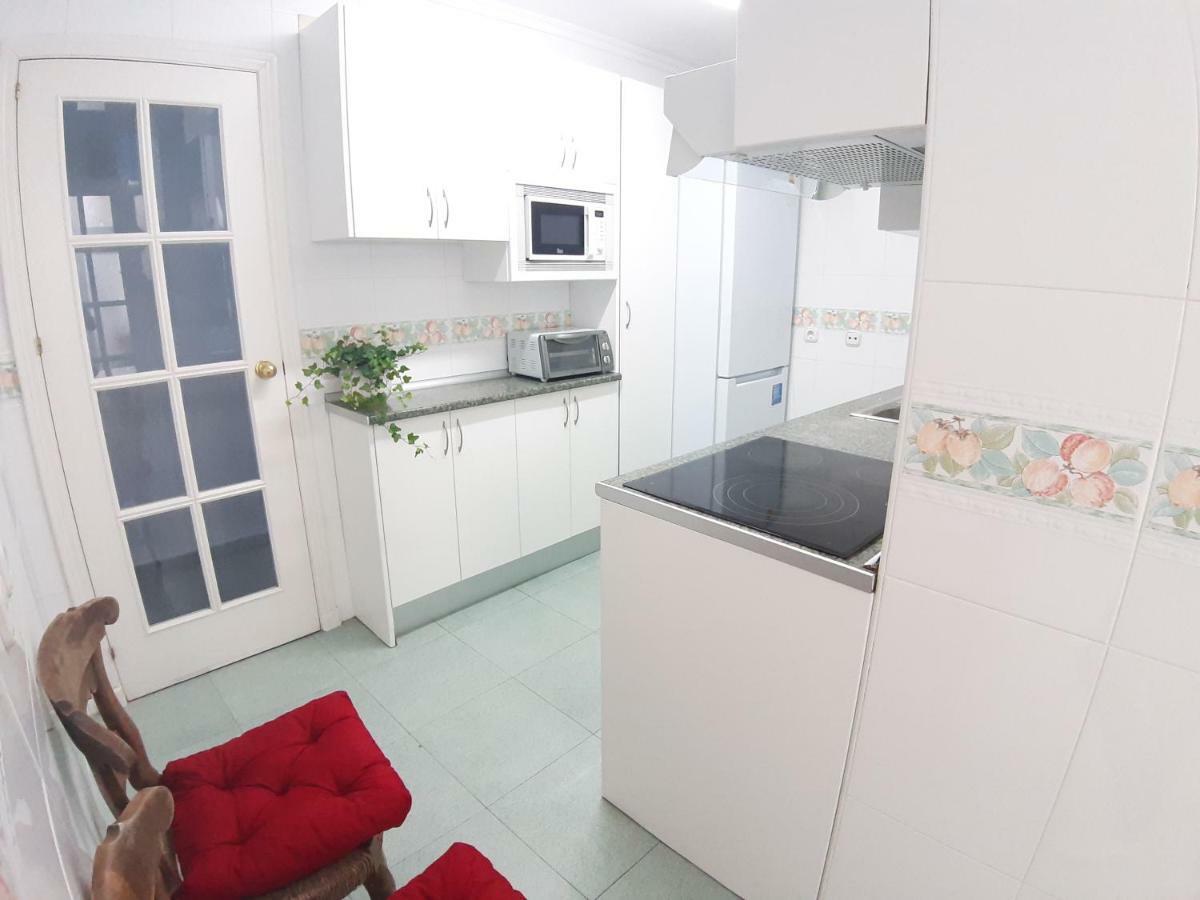 Spacious Beach Flat In Fuengirola - Los Boliches Екстер'єр фото